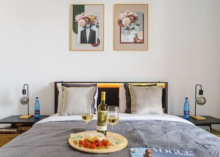 Lumina Premium Apartments With Parking Manufactura