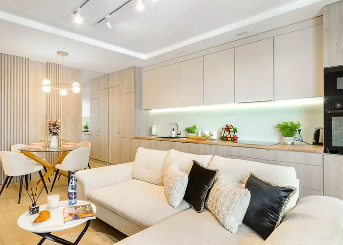 Lumina Premium Apartments With Parking Manufactura